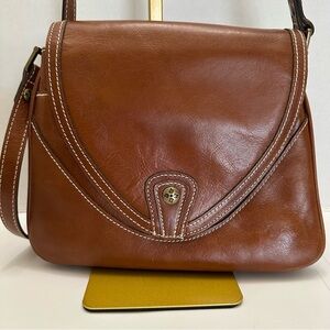 Patricia Nash Alimena Crossbody Shoulder Bag – Brown Leather, Heritage Collectio